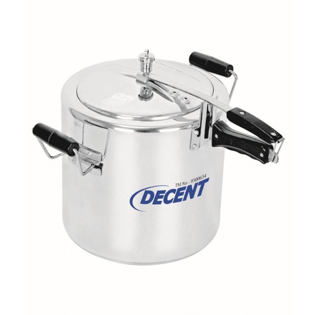 8 Litre Tall Hawkins Classic Aluminium Pressure Cooker - Stovetop Cooker